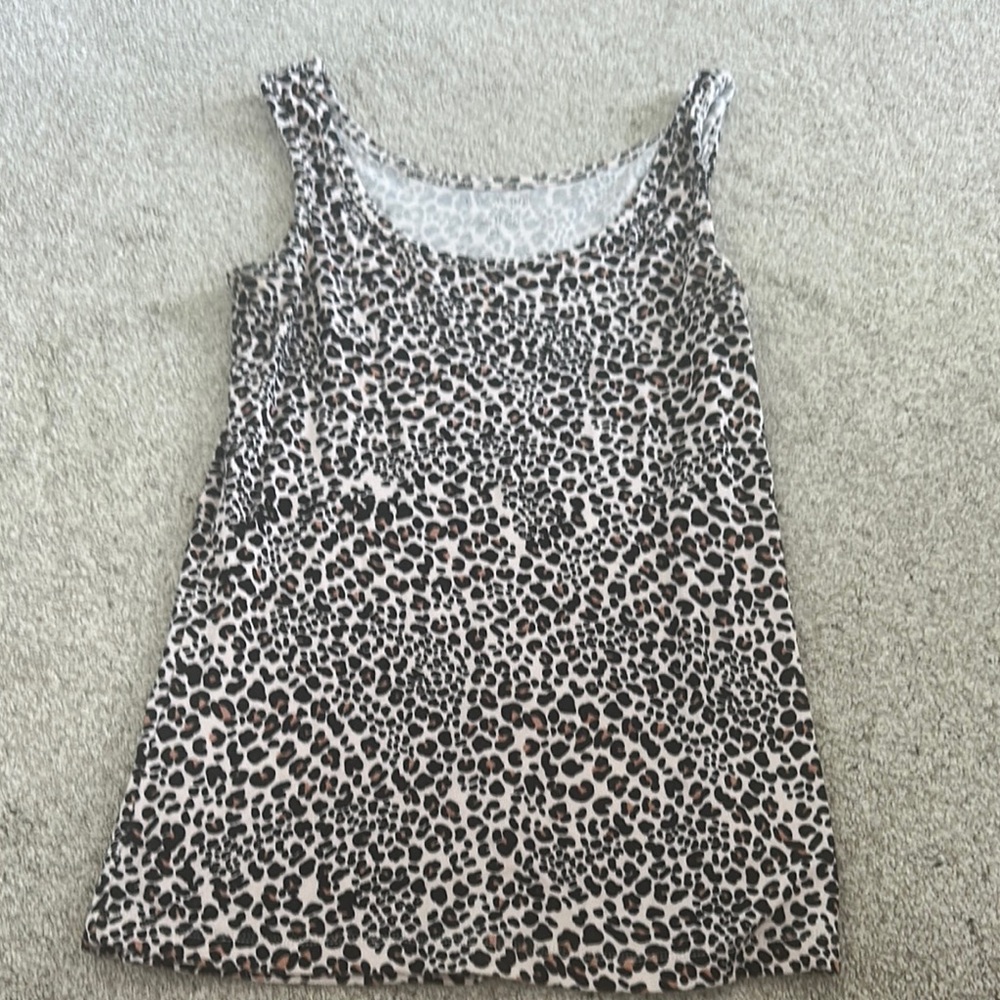 Leopard Print Sleeveless Top